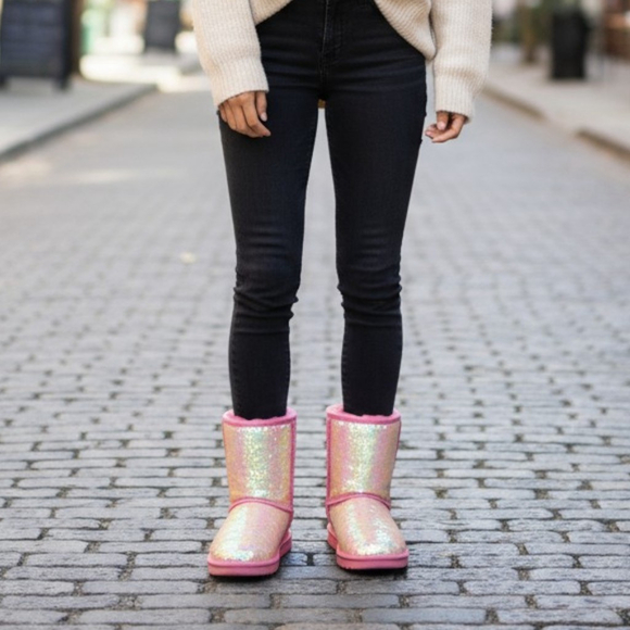 UGG Sheepskin Sequin Boots Womens 7 Neon Pink Classic Short Sparkles Winter - Picture 1 of 13
